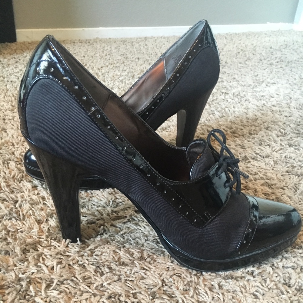 Steve Madden "Reilly"  Heels - size 10M.